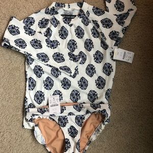 Girl’s Rash Guard Two-Piece Swimsuit